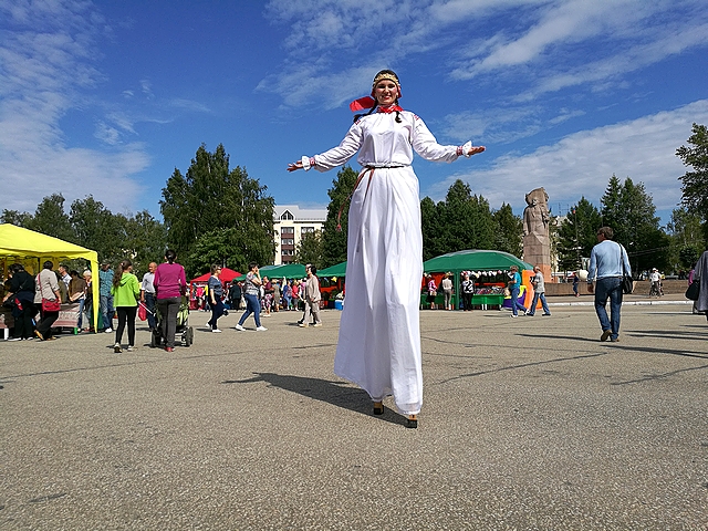 yarmarka-96 03