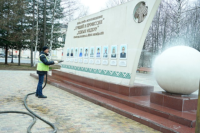 pomyvka pamyatnikov 03