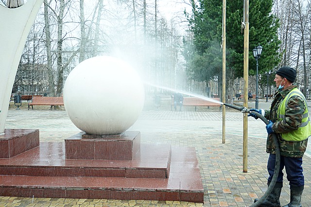 pomyvka pamyatnikov 08