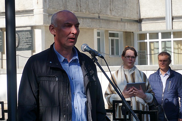pamyatnik oplesninu 06