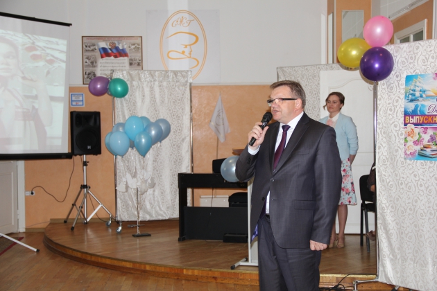 Выпускники