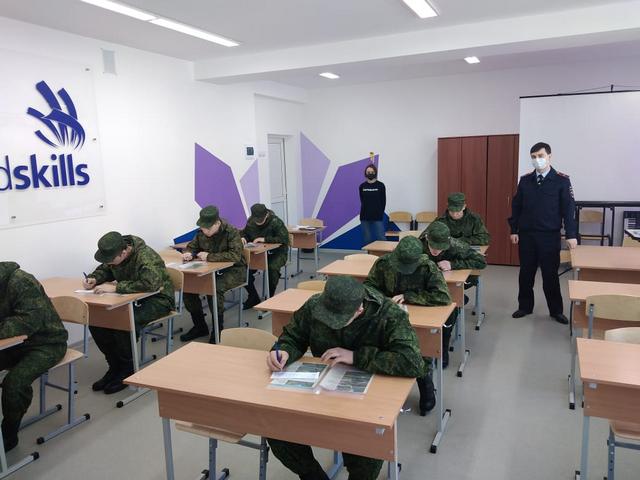 Служу России 1