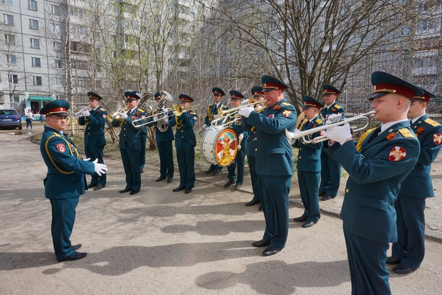 pozdravleniya-veteranov 06