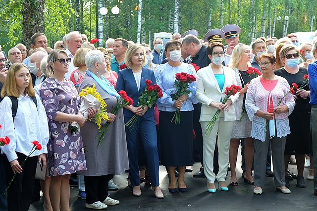 morozov pamyatnik 01