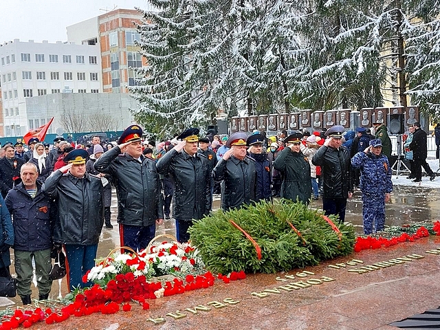 vozlozh-memorialy 09